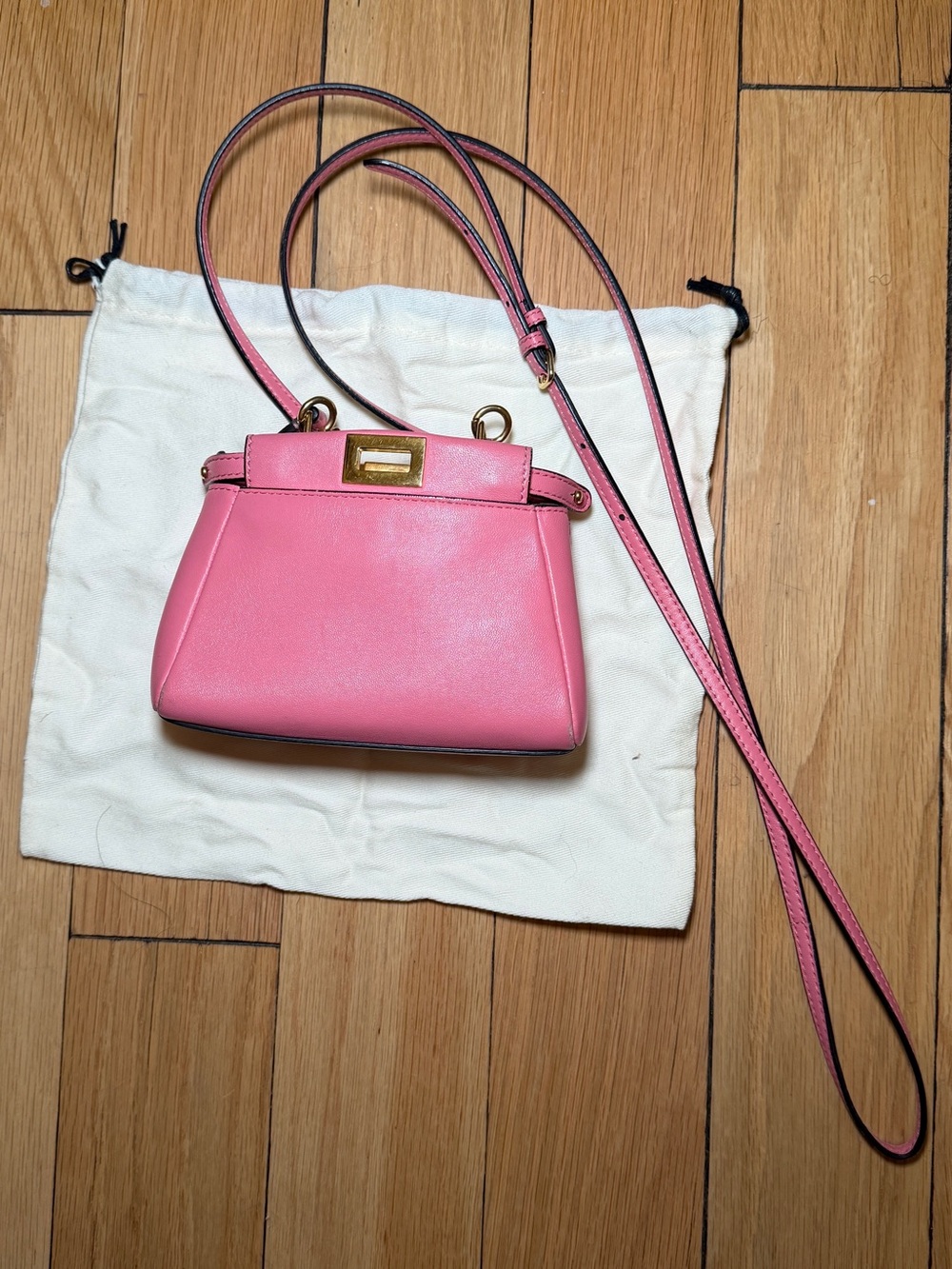 Fendi Nappa Micro Peekaboo Iconic Satchel Rosa - Picture 2 of 4